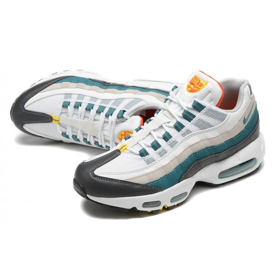 Mens Nike Air Max 95 TT Prep School Sneakers DM0011-002