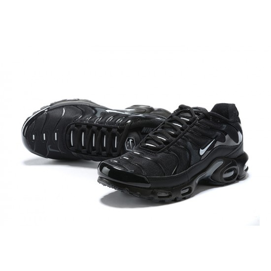 Air Max Plus Tn (M) Shoes  Black CU3454-300