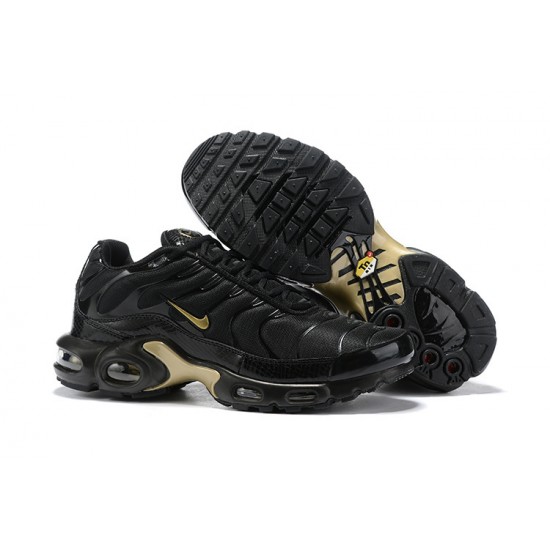 Air Max Plus Tn (M) Shoes  Black Gold 852630-001