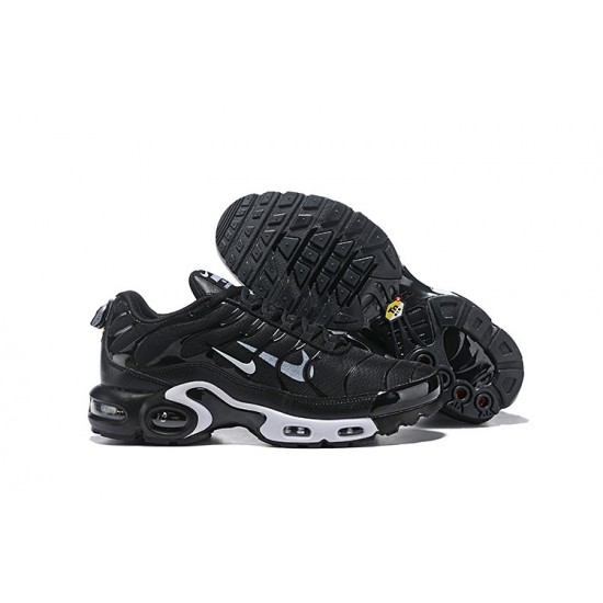 Air Max Plus Tn (M) Shoes  Black White 815994-004