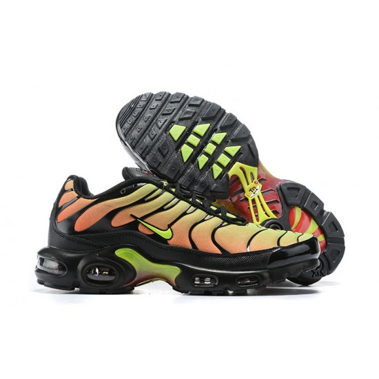 Air Max Plus Tn (M) Shoes  Black Yellow AQ9979-001